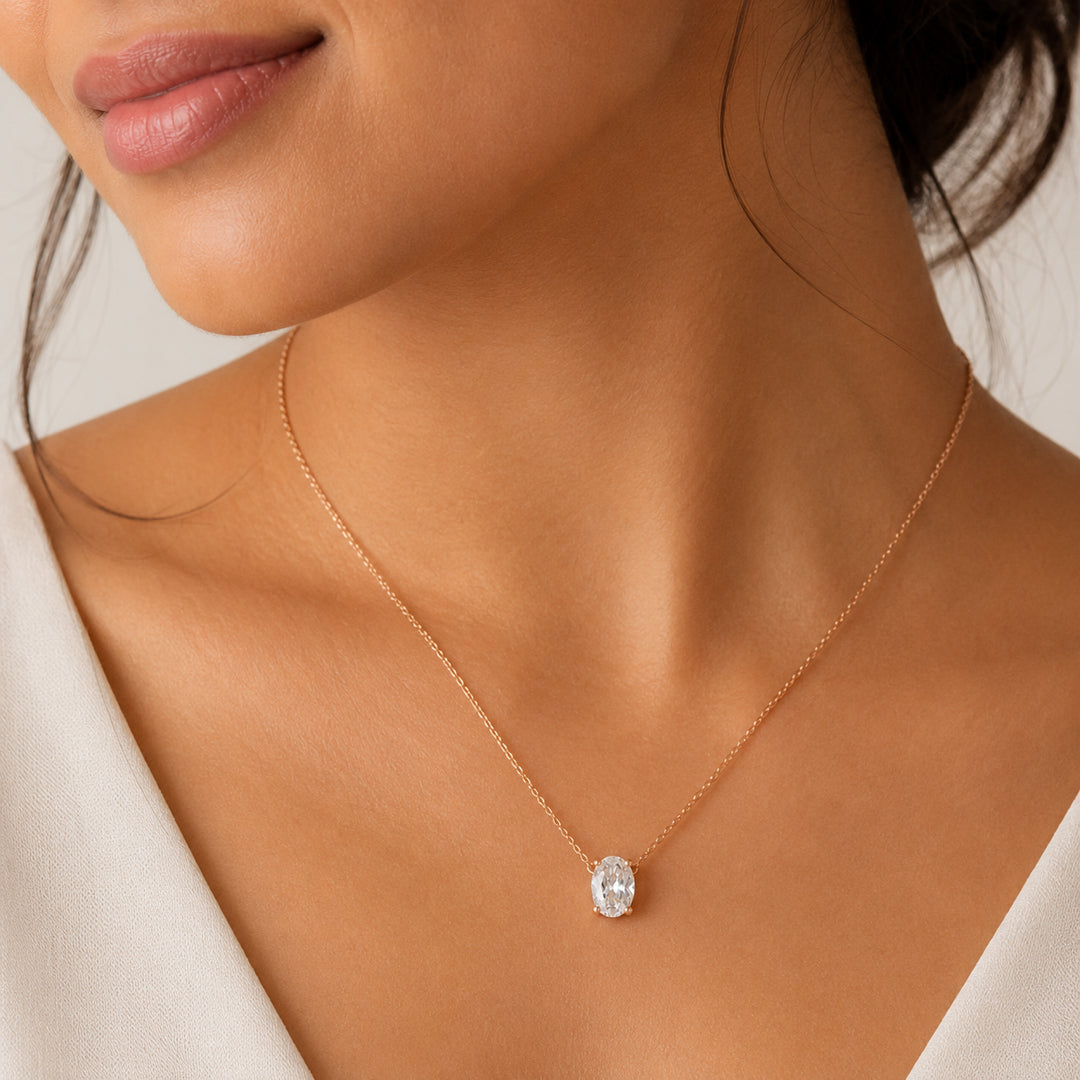 Luna Oval